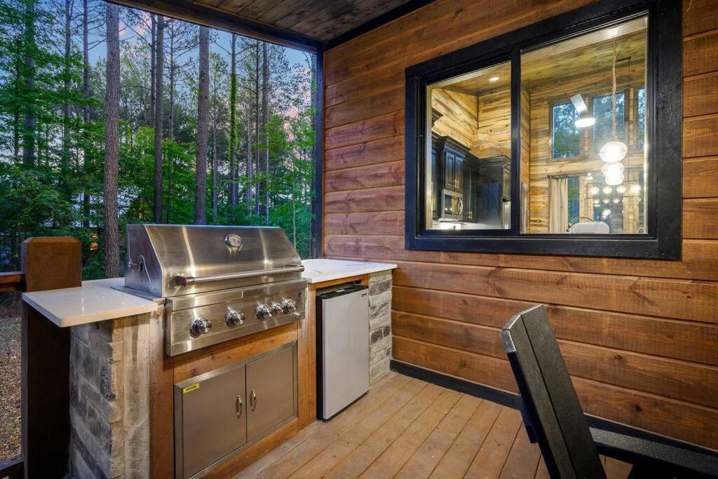 Ember Skye Cabin - 2 Bdr & Bunk Nook/2.5 Bath Броукън Боу Екстериор снимка