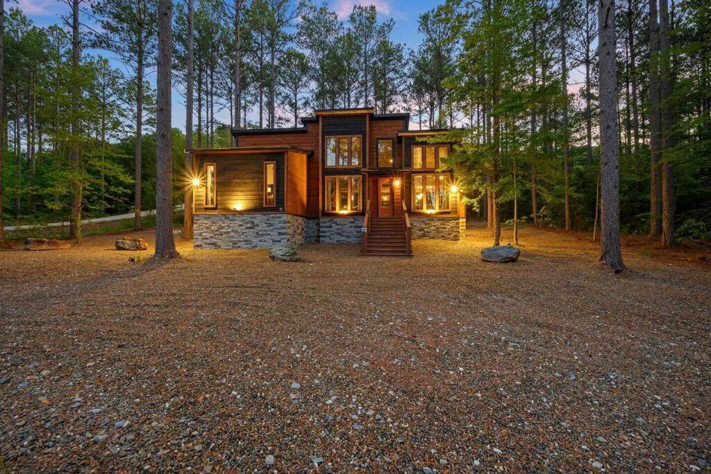 Ember Skye Cabin - 2 Bdr & Bunk Nook/2.5 Bath Броукън Боу Екстериор снимка